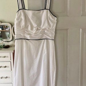 White Cotton Sundress with Black Piping by WHBM